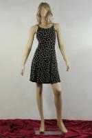 Elegant window mannequin, faceless