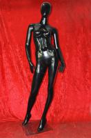 female mannequin black faceless