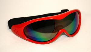 Ski and Snowboard Goggles red, Rainbow-Tinted Lenses