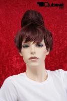 Rotbraune Per�cke mit Pferdeschwanz