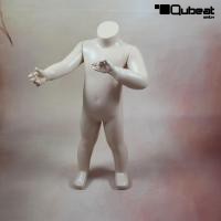 Window dummy, child, skin coloured