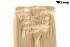 Blonde Extensions mit Clip-In-Technik