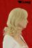 Blonde mittellange Percke