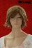 Damenpercke mit mittellangem Haar/hellbraun mit Highlights