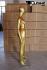 Goldene Schaufensterpuppe ohne Gesicht
