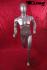 Mnnliche Schaufensterfigur Schaufensterpuppe in silber Jogger Sportler gesichtslos ohne Gesicht Mannequin