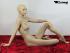 Weibliche halbliegende Schaufensterpuppe / Mannequin