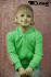 weibliche Kinderschaufensterpuppe sitzend