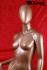 Weibliche Schaufensterpuppe faceless bronze