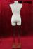 Weiblicher Schneidertorso mit Beinansatz