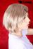 Weiblonde Kurzhaarpercke mit langem Pony