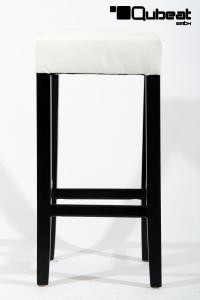 Edler Holzbarhocker wei Holzgestell Barhocker Holz Schwarz "Ben"
