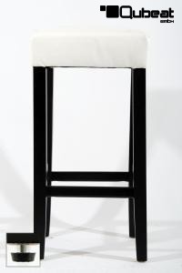 Edler Holzbarhocker wei Holzgestell Barhocker Holz Schwarz Bodengleiter verstellbar "Ben"