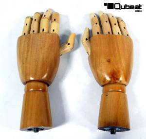 Hands of a  window mannequin