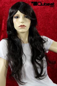 Lange, braune Frauenpercke mit voluminser Optik