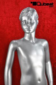 Mannequin Boy, shining silver