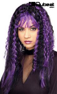 Percke lilaschwarz mit Locken