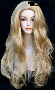 Rotblonde Langhaarpercke aus Kanekalon