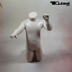 Schaufensterpuppe Kind hautfarben kopflos kniend Schaufensterfigur Baby Mannequin