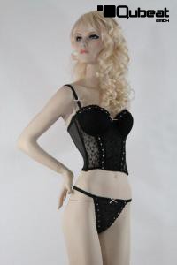 Weibliche Schaufensterpuppe / Mannequin